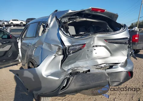 2023 Toyota Highlander Xle from USA, damaged, VIN 5TDKDRAH3PS024600